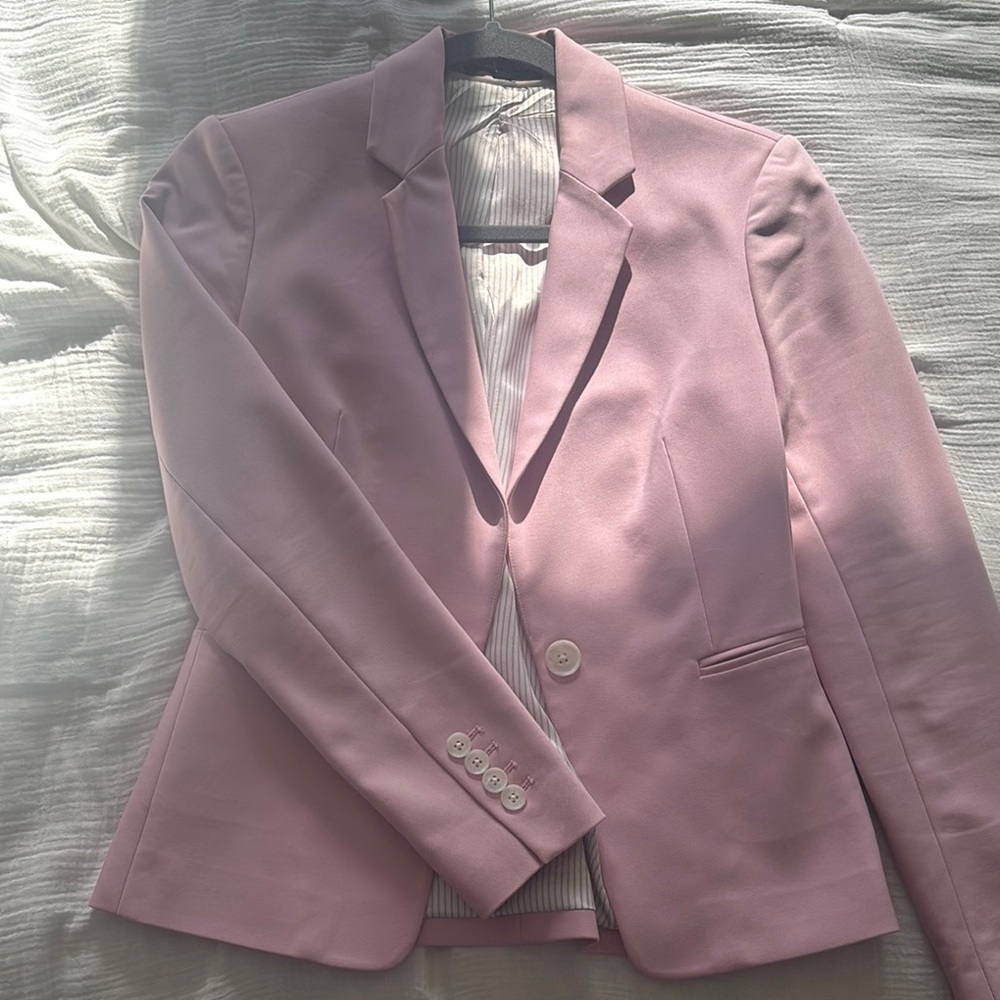 Pink blazer/sports coat